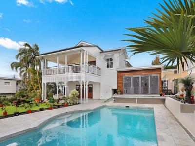 Thumbnail for Vacation Rentals: A Beginner's Guide to Airbnb Hosting